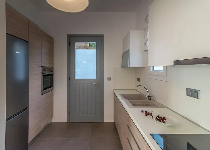 Апартаменты Milos Waves Luxury