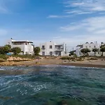 Milos Waves Luxury Pollonia