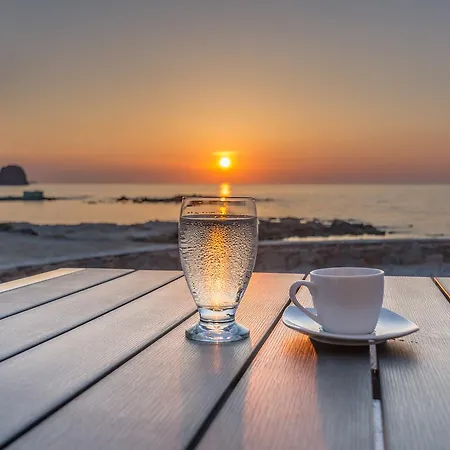 Milos Waves Luxury Daire Pollonia