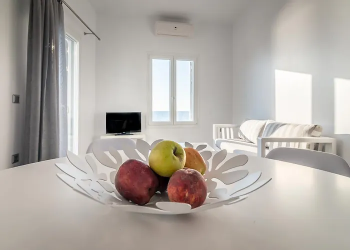 Milos Waves Luxury *