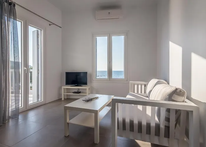 Milos Waves Luxury * Pollonia