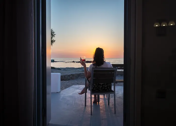 Milos Waves Luxury *